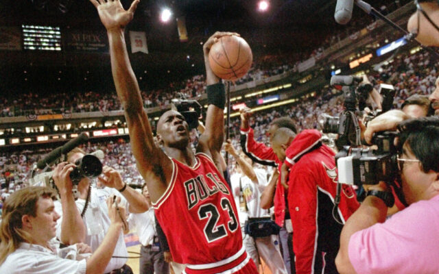 Michael Jordan Covers and Features Revealed for NBA 2K23 ‘Michael Jordan Edition’